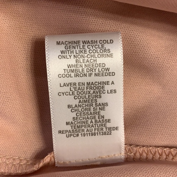 love, Fire ~ Lace Shift Dress with Keyhole Opening in Front & Back - Picture 15 of 15